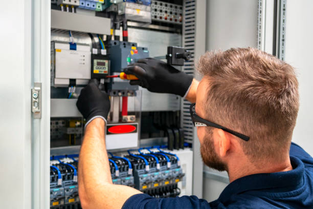 Best Electrical Contractors for Businesses  in Wantagh, NY